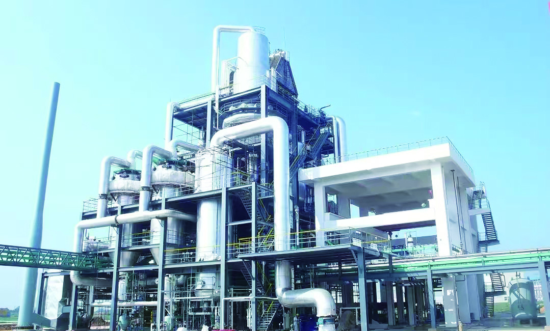 1745824284112571.jpg 玉象胡杨公司化工装置.jpg